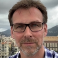 Niels Peek
